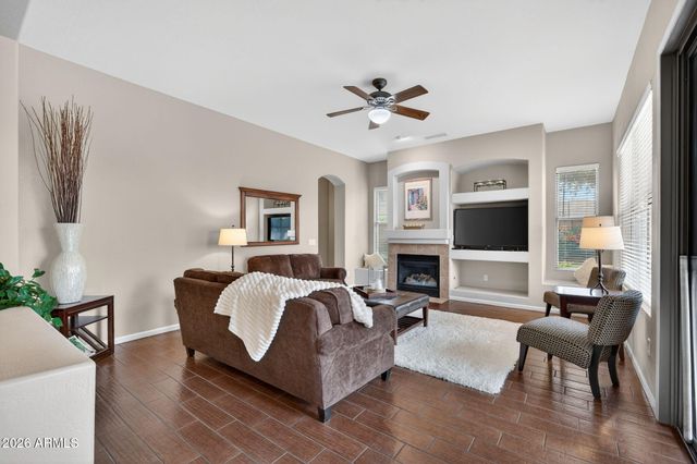 373 W MACAW Drive, Chandler, AZ 85286