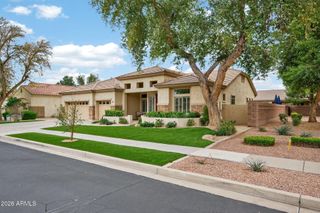 373 W MACAW Drive, Chandler, AZ 85286