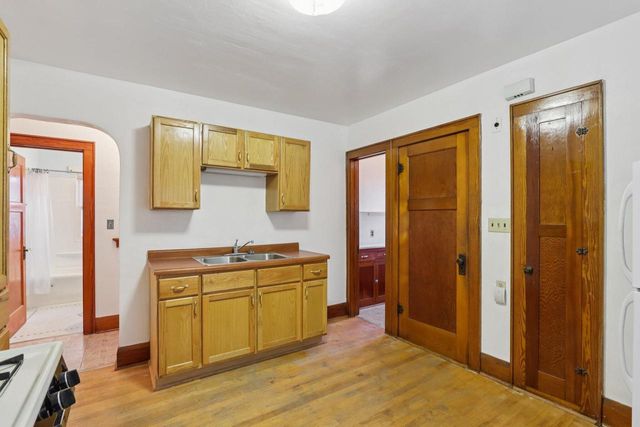 3144 N 38th STREET, Milwaukee, WI 53216