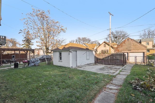 3144 N 38th STREET, Milwaukee, WI 53216