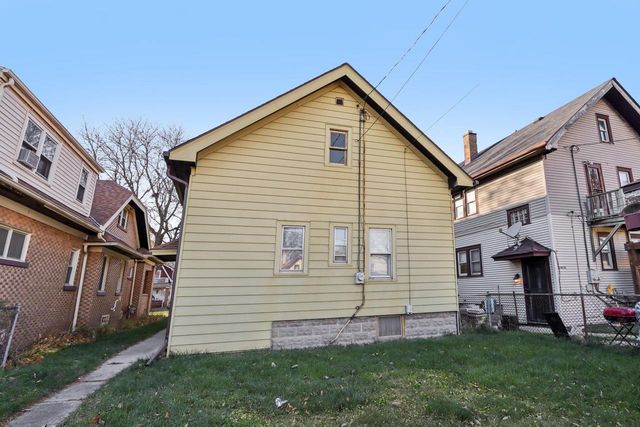 3144 N 38th STREET, Milwaukee, WI 53216