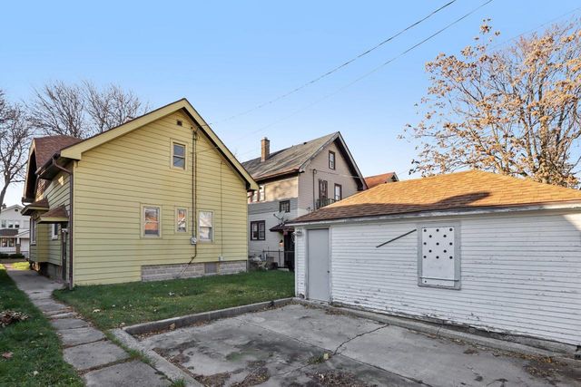 3144 N 38th STREET, Milwaukee, WI 53216