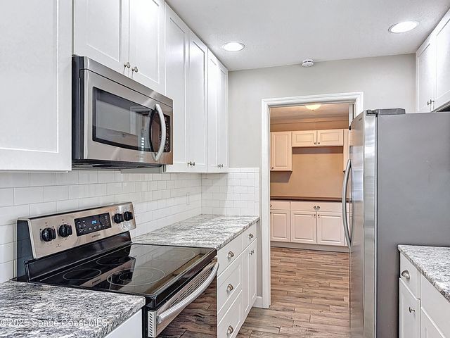 170 Moore Avenue, Merritt Island, FL 32952