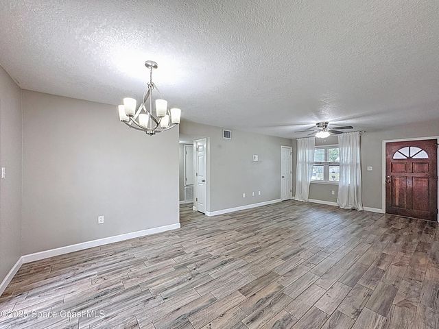 170 Moore Avenue, Merritt Island, FL 32952