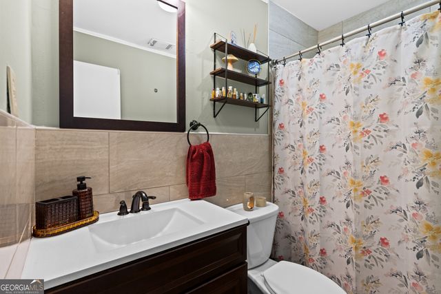 6715 Colchester Place, Norcross, GA 30093