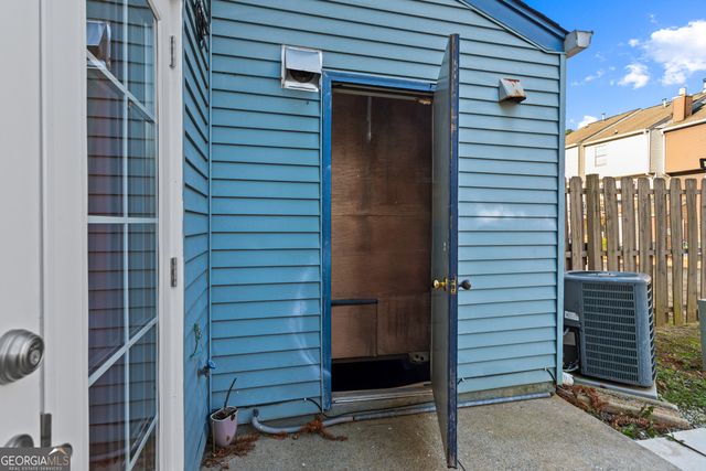 6715 Colchester Place, Norcross, GA 30093