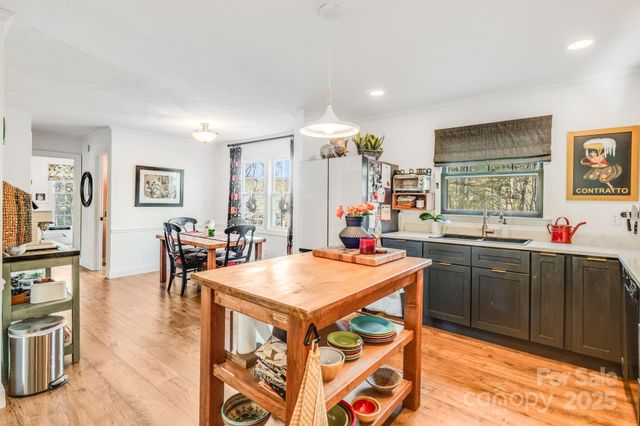 616 Erkwood Drive, Henderson, NC 28739