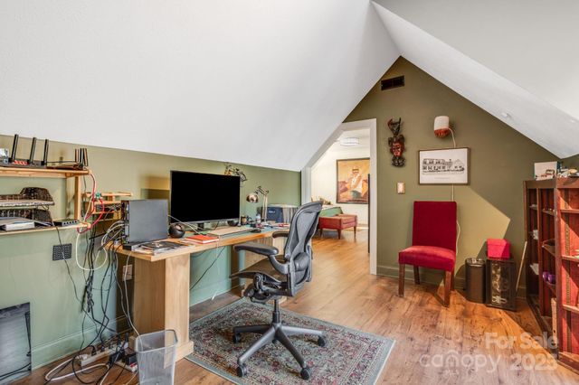 616 Erkwood Drive, Henderson, NC 28739