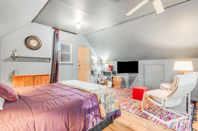 616 Erkwood Drive, Henderson, NC 28739