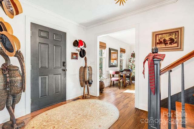 616 Erkwood Drive, Henderson, NC 28739