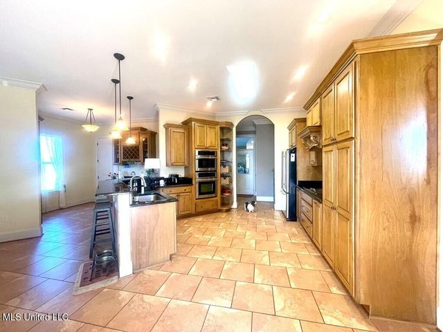 6 Lunker Lane, Poplarville, MS 39470