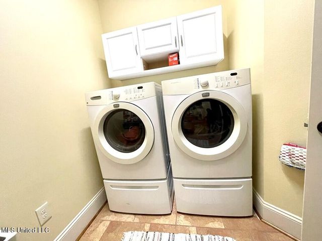 6 Lunker Lane, Poplarville, MS 39470