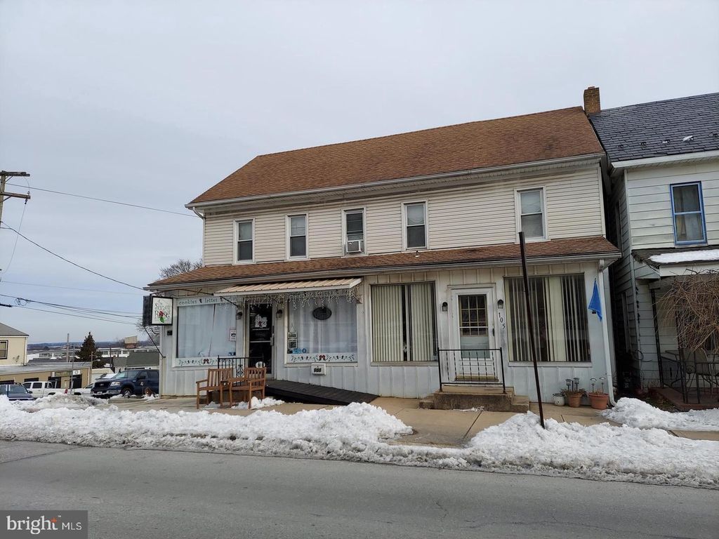 101-105-105 S MAIN ST, Red Lion, PA 17356