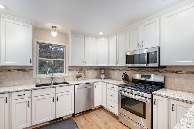 5970 Terrace Park Drive NE, Rockford, MI 49341