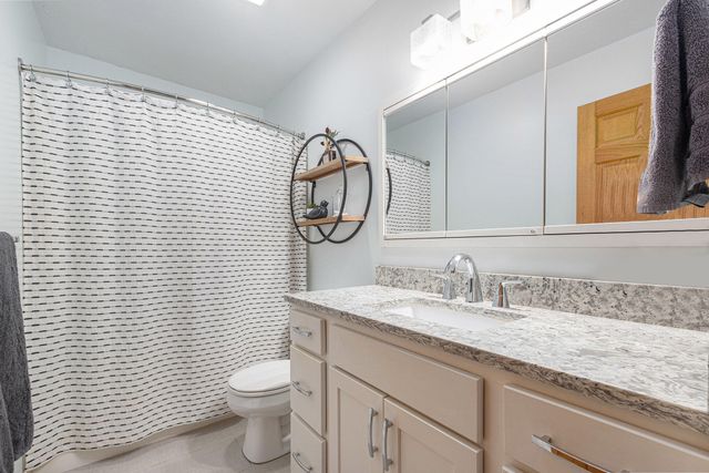 5970 Terrace Park Drive NE, Rockford, MI 49341