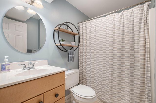 5970 Terrace Park Drive NE, Rockford, MI 49341