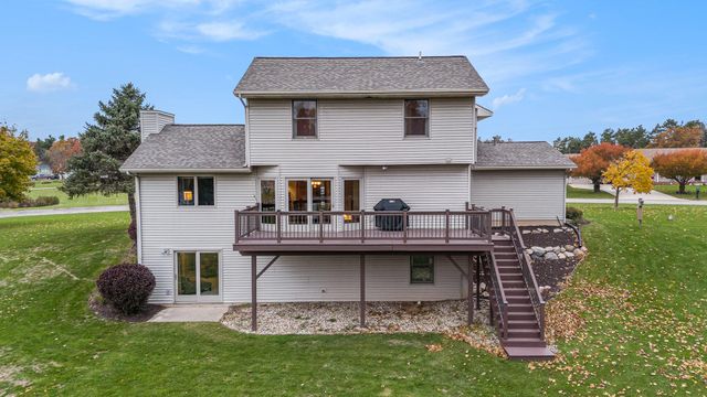 5970 Terrace Park Drive NE, Rockford, MI 49341