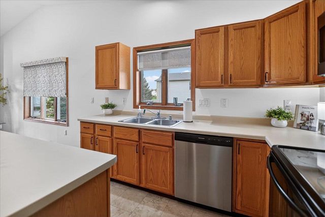 761B St John Street, Cottage Grove, WI 53527