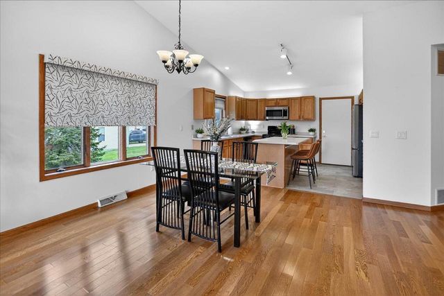 761B St John Street, Cottage Grove, WI 53527