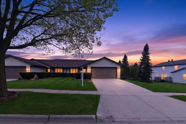 761B St John Street, Cottage Grove, WI 53527