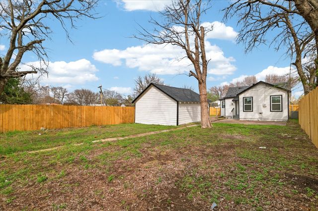 1227 Fernwood Avenue, Dallas, TX 75216