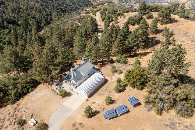 16930 Grindelwald Drive, Tehachapi, CA 93561