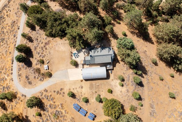 16930 Grindelwald Drive, Tehachapi, CA 93561