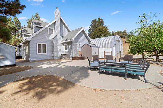 16930 Grindelwald Drive, Tehachapi, CA 93561
