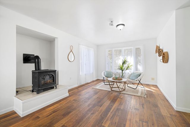 16930 Grindelwald Drive, Tehachapi, CA 93561