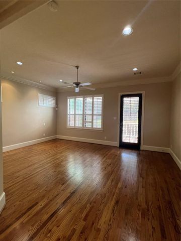 2330 Camden Drive, Houston, TX 77021