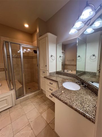 2330 Camden Drive, Houston, TX 77021