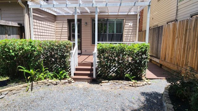 2330 Camden Drive, Houston, TX 77021