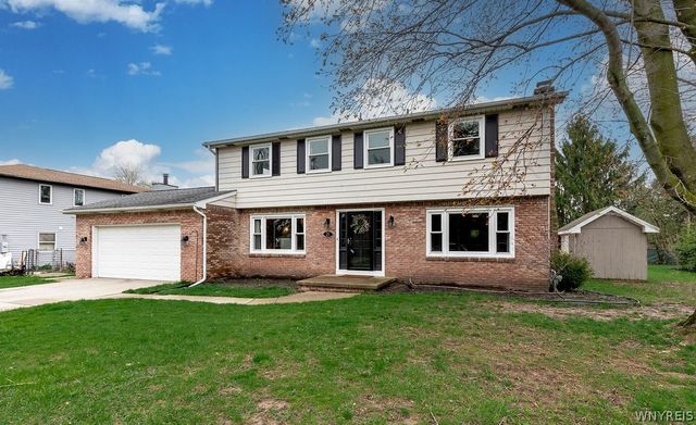 21 Sturbridge Lane, Grand Island, NY 14072