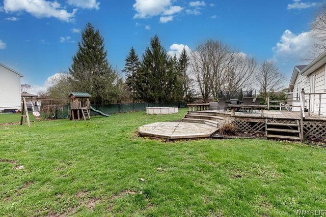 21 Sturbridge Lane, Grand Island, NY 14072
