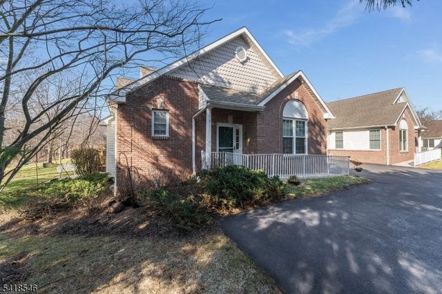 1 Joseph Dr, Raritan Twp., NJ 08822