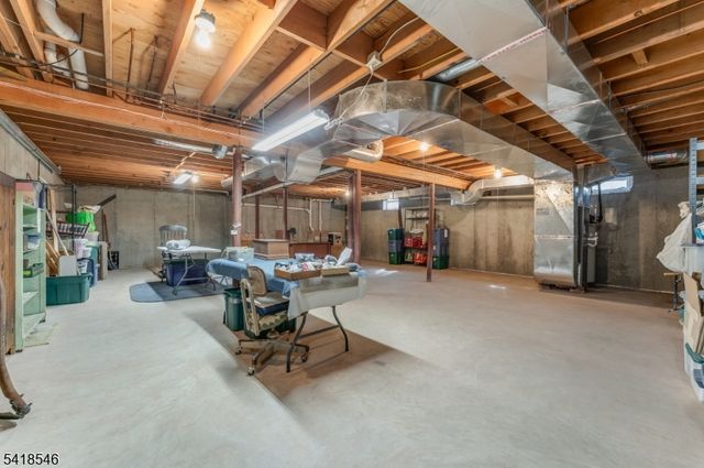 1 Joseph Dr, Raritan Twp., NJ 08822