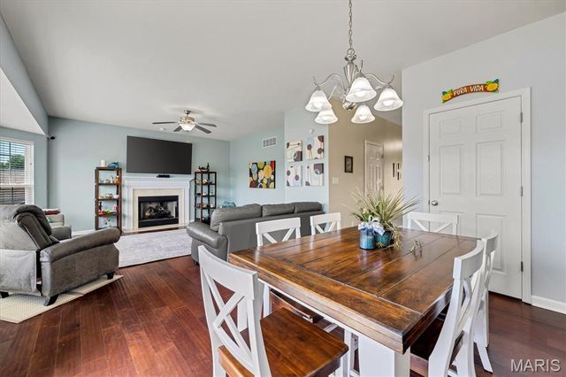 2 Doe Valley Court, O'fallon, MO 63366