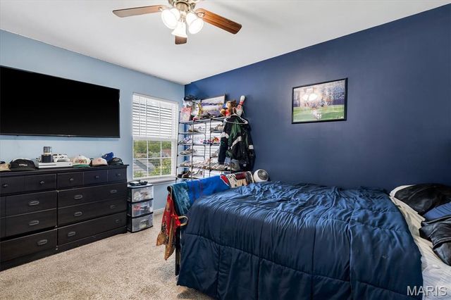 2 Doe Valley Court, O'fallon, MO 63366