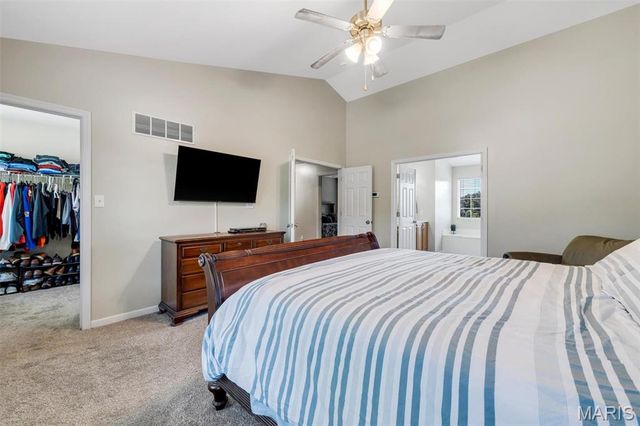 2 Doe Valley Court, O'fallon, MO 63366