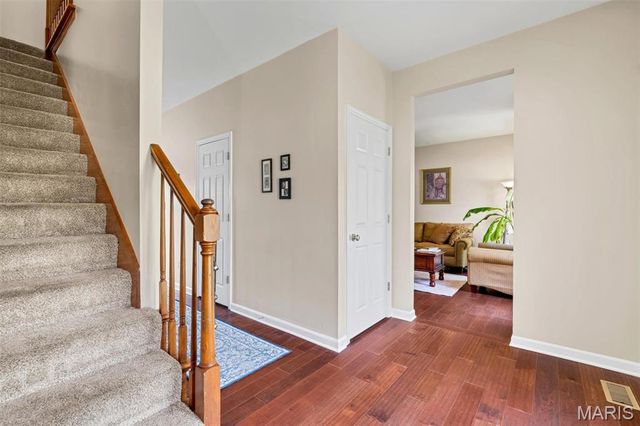 2 Doe Valley Court, O'fallon, MO 63366