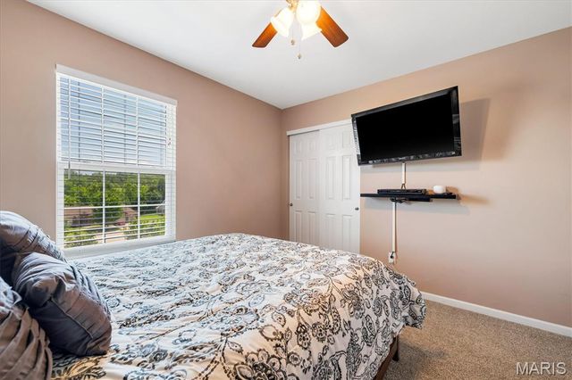 2 Doe Valley Court, O'fallon, MO 63366