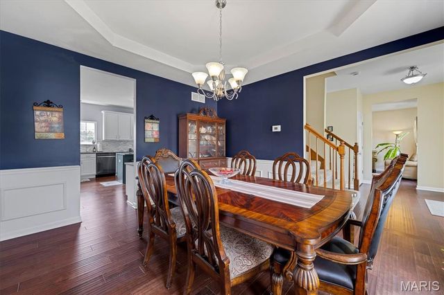 2 Doe Valley Court, O'fallon, MO 63366