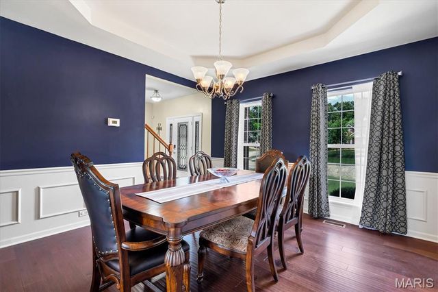 2 Doe Valley Court, O'fallon, MO 63366