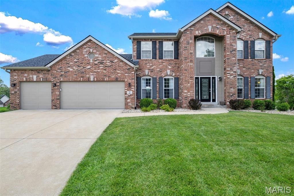 2 Doe Valley Court, O'fallon, MO 63366