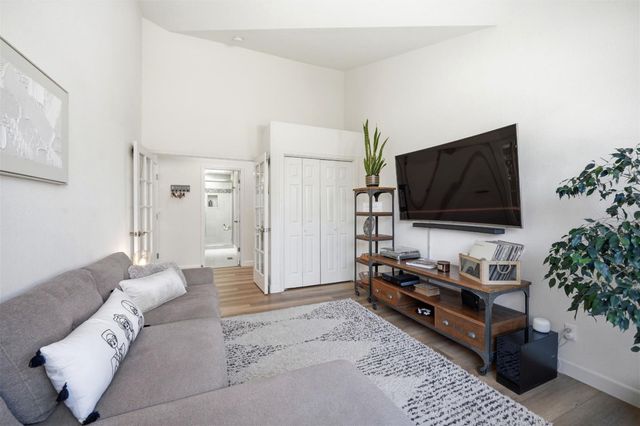 1355 Sonnys Way, Hollister, CA 95023