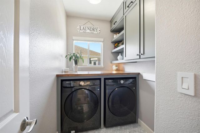 1355 Sonnys Way, Hollister, CA 95023