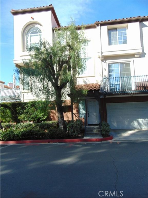 12643 TRENT JONES Lane, Tustin, CA 92782