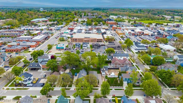 418 Oak Street, Rochester, MI 48307