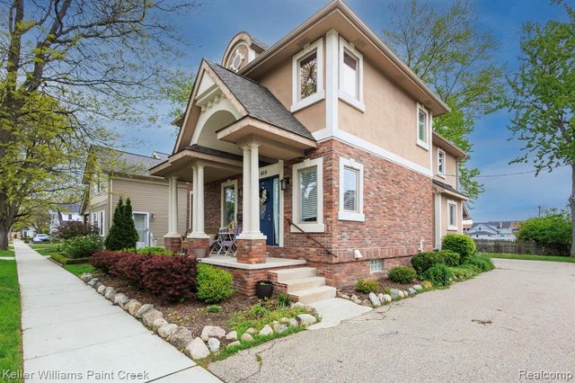 418 Oak Street, Rochester, MI 48307