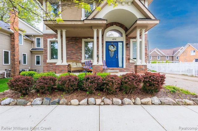 418 Oak Street, Rochester, MI 48307